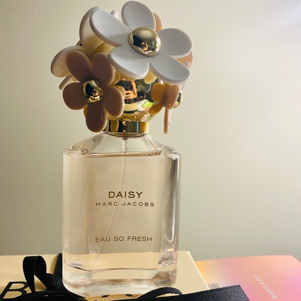 Marc Jacobs Daisy Eau So Fresh EDT